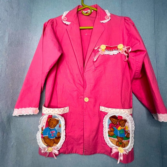 Pink “Teddy Bears and Buttons” Vintage Junior’s Sears Shacket - Picture 5 of 8